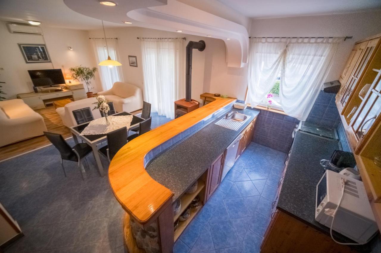 Apartman Bilac Vodice Exterior photo