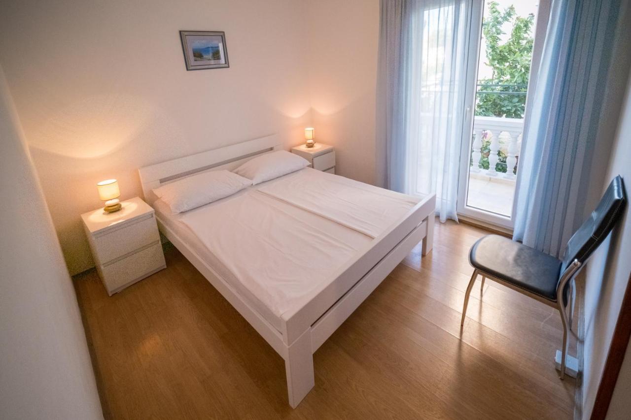Apartman Bilac Vodice Exterior photo