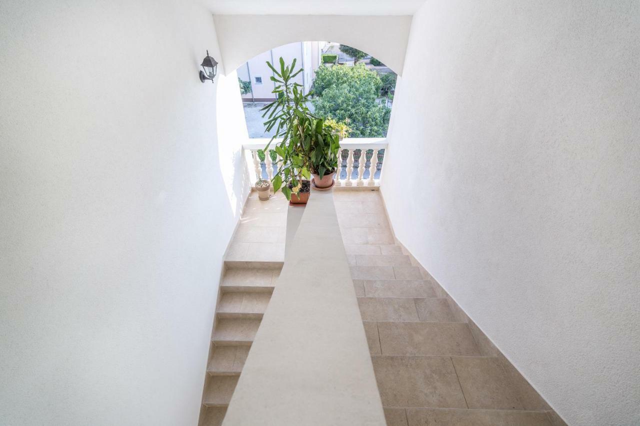 Apartman Bilac Vodice Exterior photo